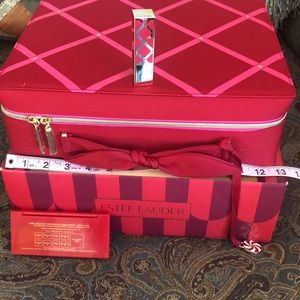 🆕Estée Lauder👄💄eyeshadow, blush, lipstick &Travel bag! 3pc combo! New!OG box!